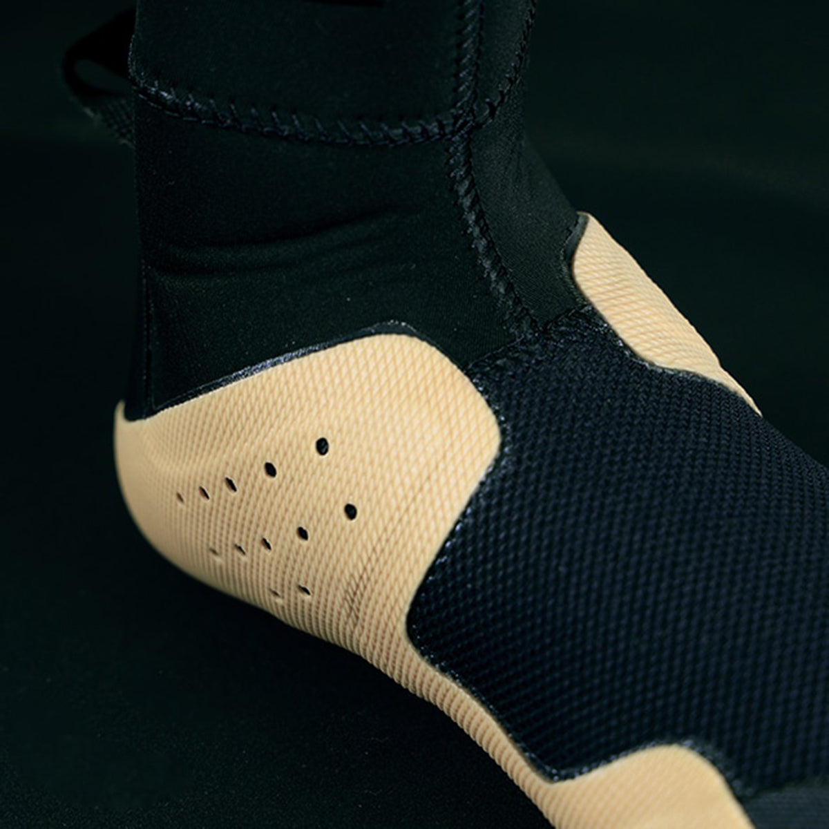 Manera Magma 5mm Split-Toe Boots