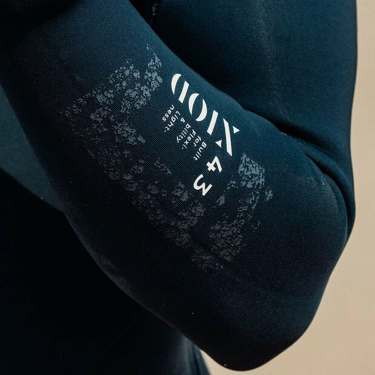 Manera X10D Meteor 4/3 Hooded Chest-Zip Wetsuit