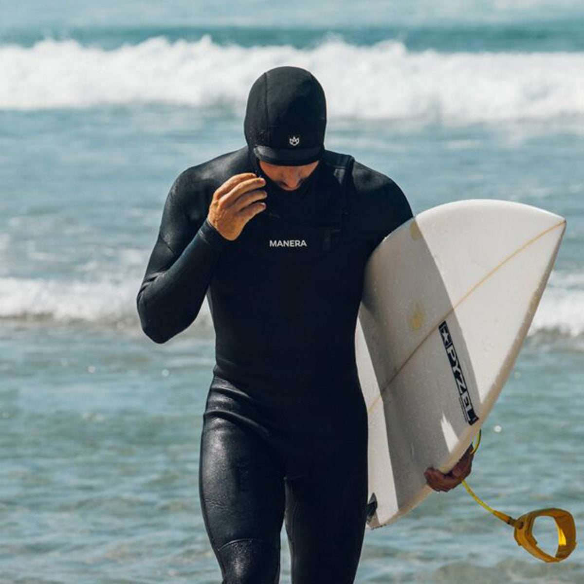 Manera X10D Meteor 4/3 Hooded Chest-Zip Wetsuit