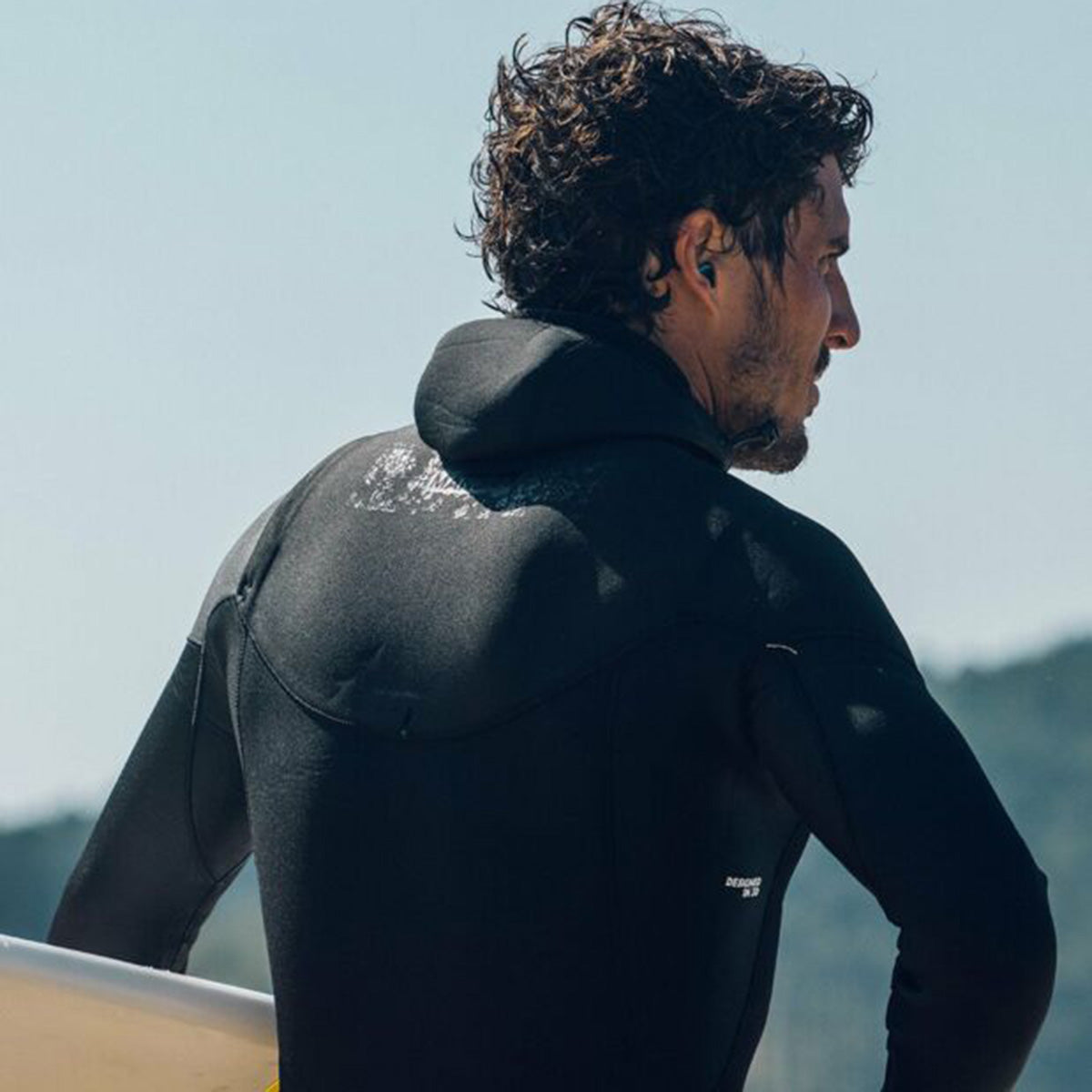 Manera X10D Meteor 4/3 Hooded Chest-Zip Wetsuit