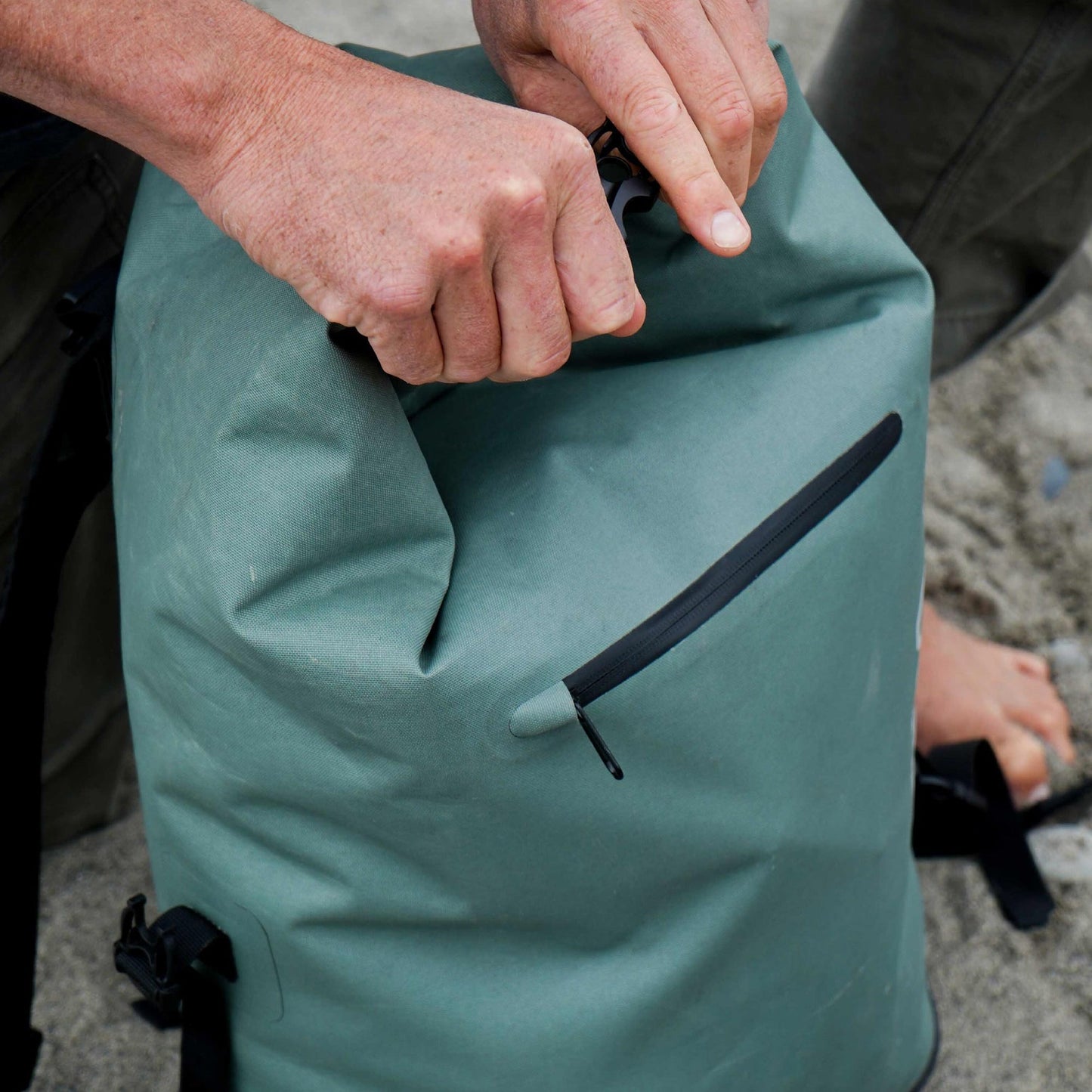 VEIA Explorer Wet/Dry Surf Pack Backpack - 30L