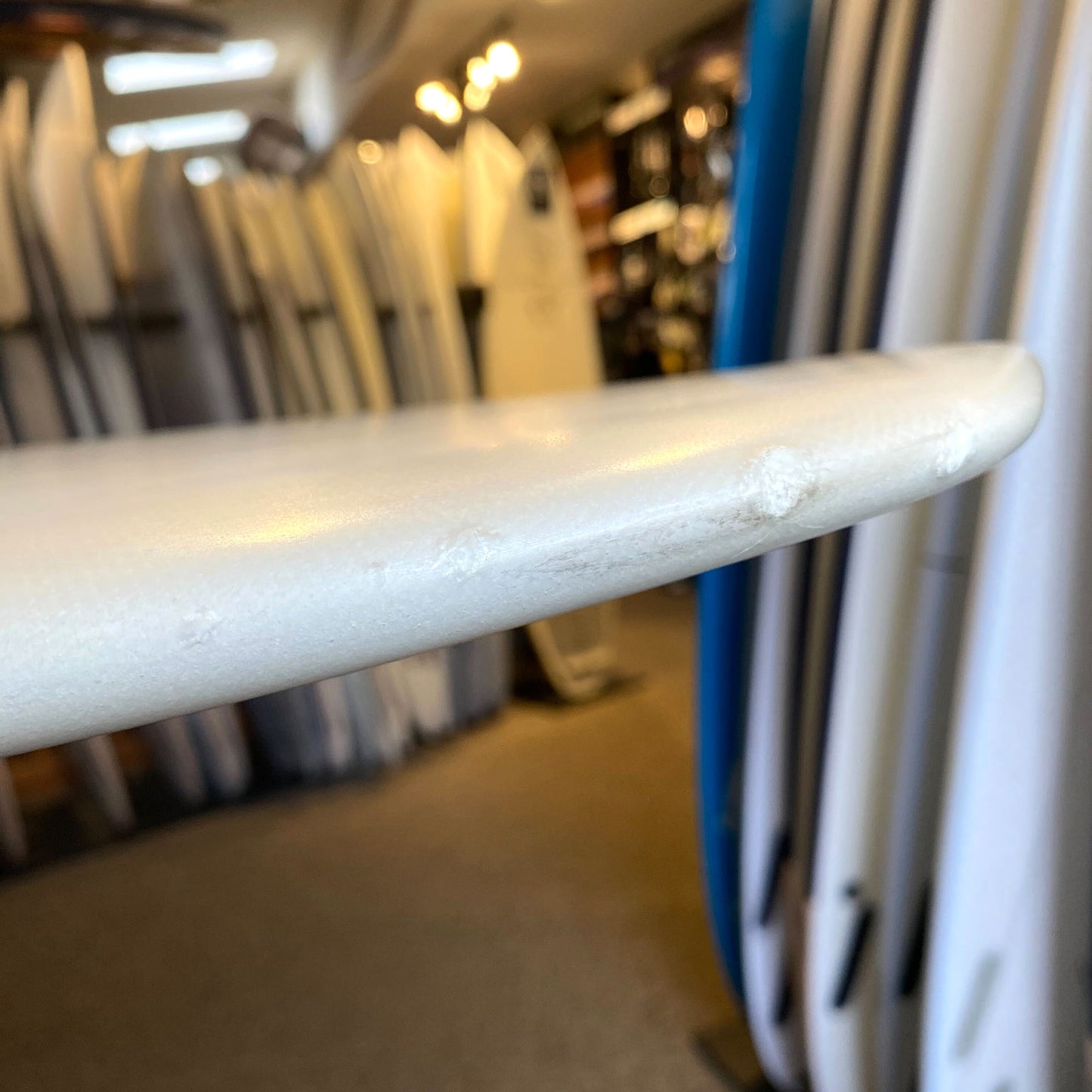 Tyler Warren Shapes Diamond 9'4 x 22 ¾ x 2 ¾ Surfboard - Volan