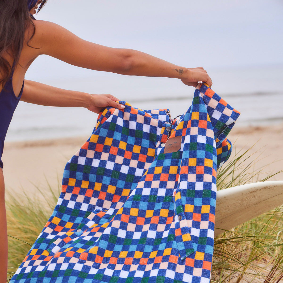 Slowtide Sundown Hooded Changing Poncho