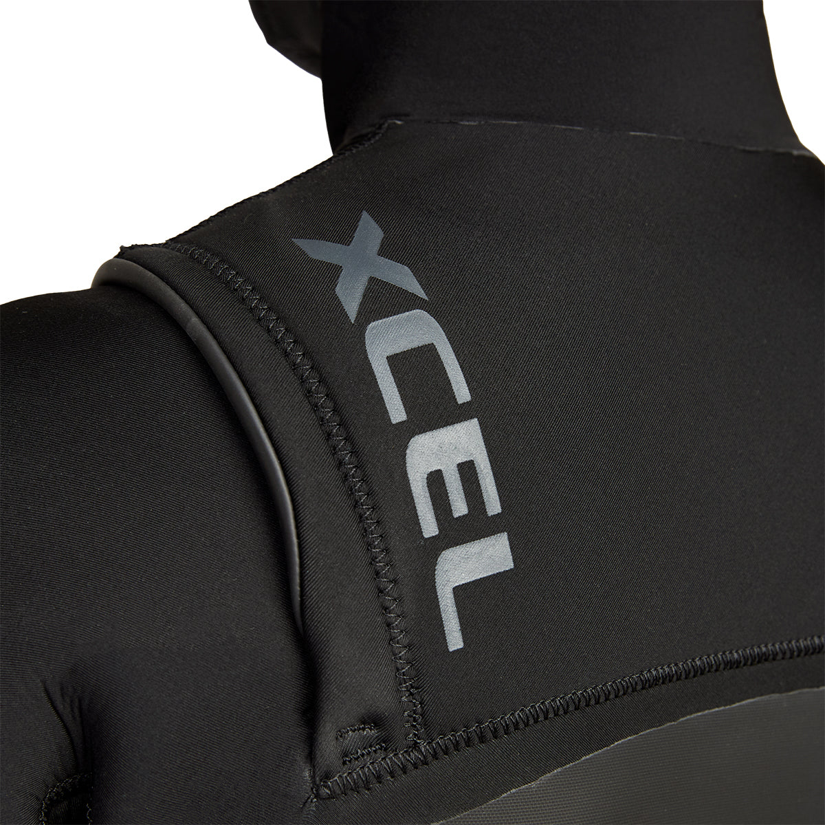 Xcel Women's Axis 5/4 Hooded Chest-Zip Wetsuit - 2024